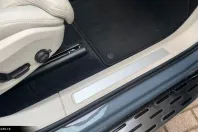 Volvo XC60 din 2022 cu 49.900 km - oferta VOL169382 - foto 23