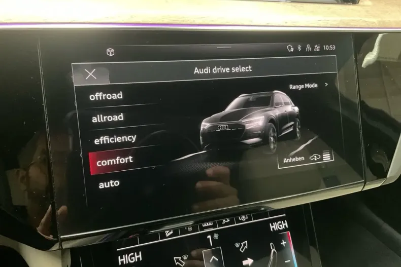 Audi Q8 e-tron din 2023 cu 39.850 km - oferta AUD169383 - foto 19