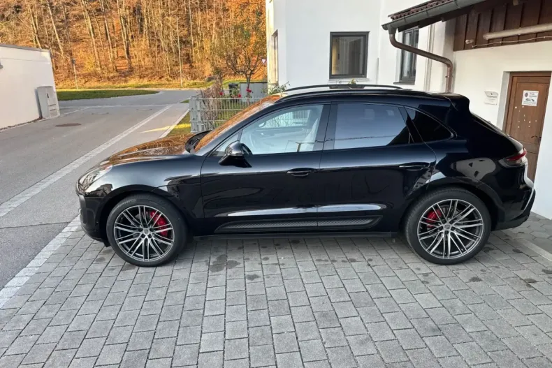 Porsche Macan din 2022 cu 63.995 km - oferta POR169387 - foto 6