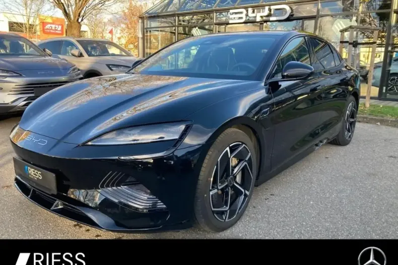 BYD SEAL din 2025 cu 17.639 km - oferta BYD169388 - foto 2