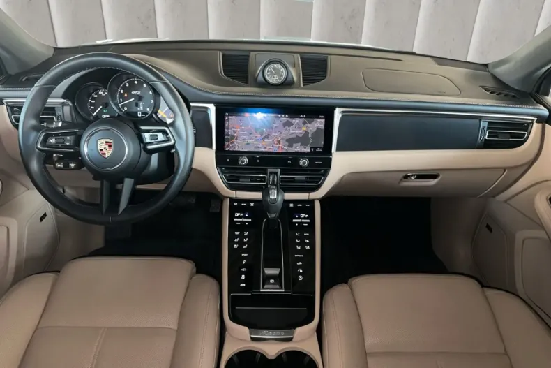 Porsche Macan din 2024 cu 9.490 km - oferta POR169390 - foto 10