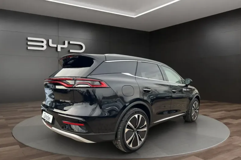 BYD TANG din 2025 cu 26.990 km - oferta BYD169392 - foto 6