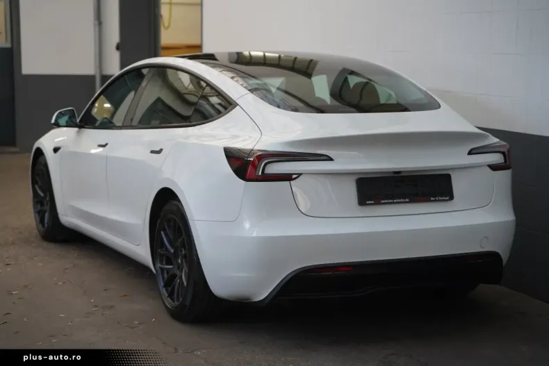 Tesla Model 3 din 2024 cu 43.534 km - oferta TES169396 - foto 6