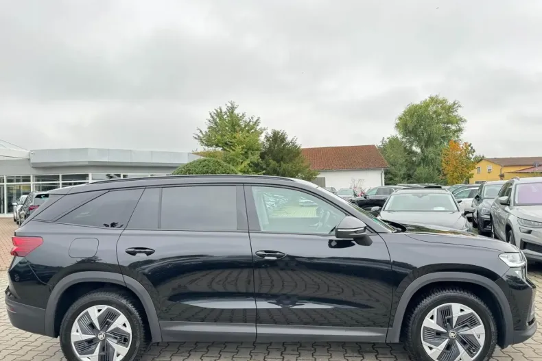 Skoda Kodiaq din 2024 cu 32.697 km - oferta SKO169401 - foto 6