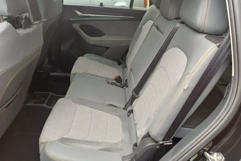 Skoda Kodiaq din 2024 cu 23.000 km - oferta SKO169403 - foto 16