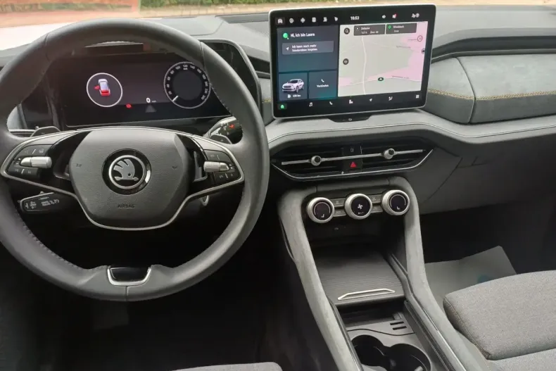 Skoda Kodiaq din 2024 cu 23.000 km - oferta SKO169403 - foto 18