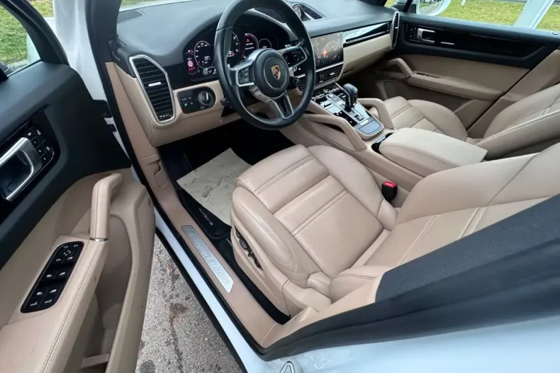 Porsche Cayenne din 2022 cu 52.868 km - oferta POR169416 - foto 21