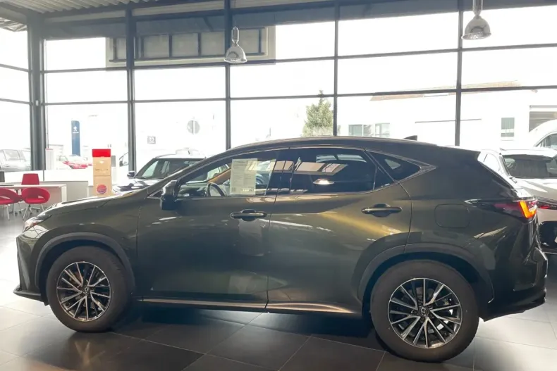 Lexus NX 450h din 2024 cu 35.600 km - oferta LEX169420 - foto 5