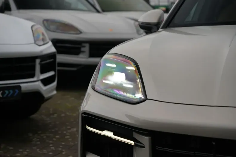 Porsche Cayenne din 2025 cu 10.000 km - oferta POR169421 - foto 14