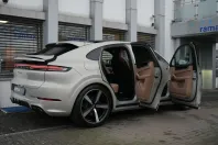 Porsche Cayenne din 2025 cu 10.000 km - oferta POR169421 - foto 48