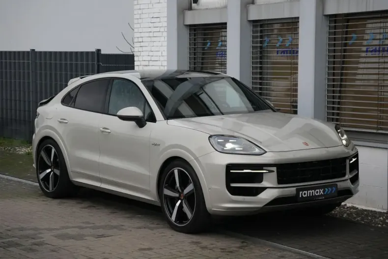 Porsche Cayenne din 2025 cu 10.000 km - oferta POR169421 - foto 50