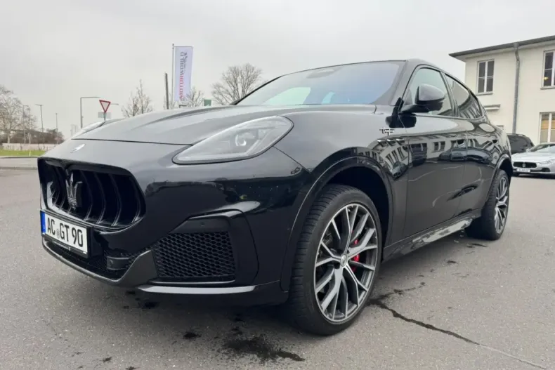 Maserati Grecale din 2022 cu 39.880 km - oferta MAS169424 - foto 2
