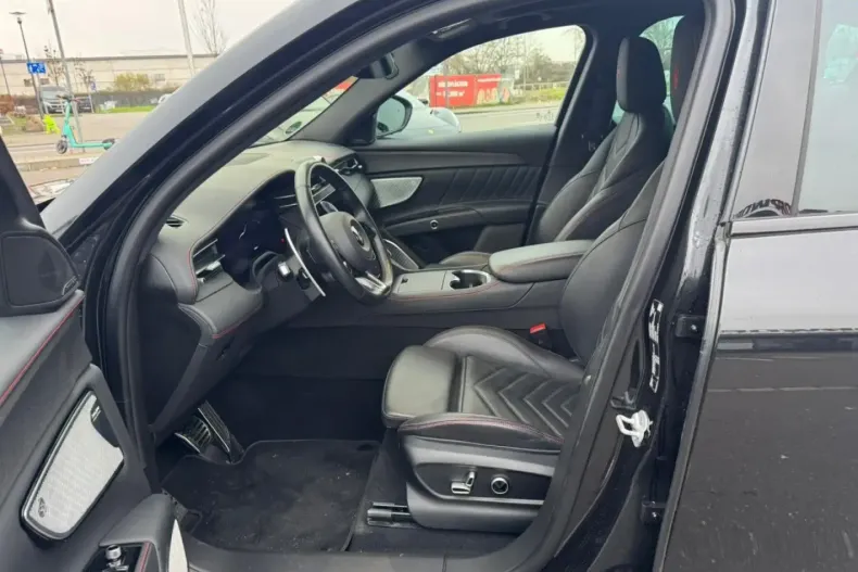 Maserati Grecale din 2022 cu 39.880 km - oferta MAS169424 - foto 10