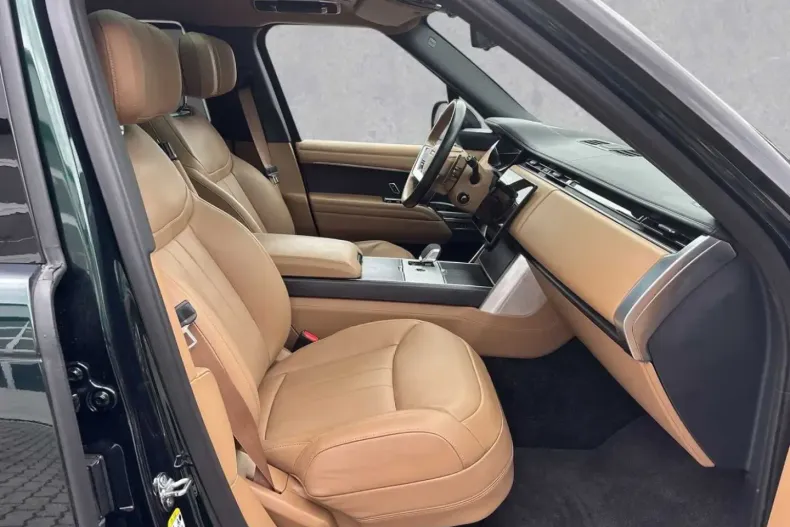 Land Rover Range Rover din 2025 cu 28.895 km - oferta LAN169426 - foto 3