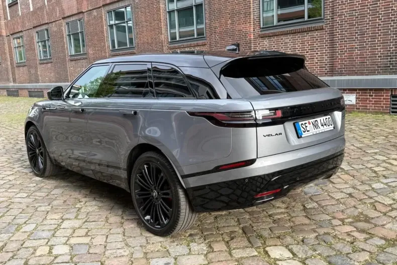 Land Rover Range Rover Velar din 2025 cu 10.850 km - oferta LAN169431 - foto 5