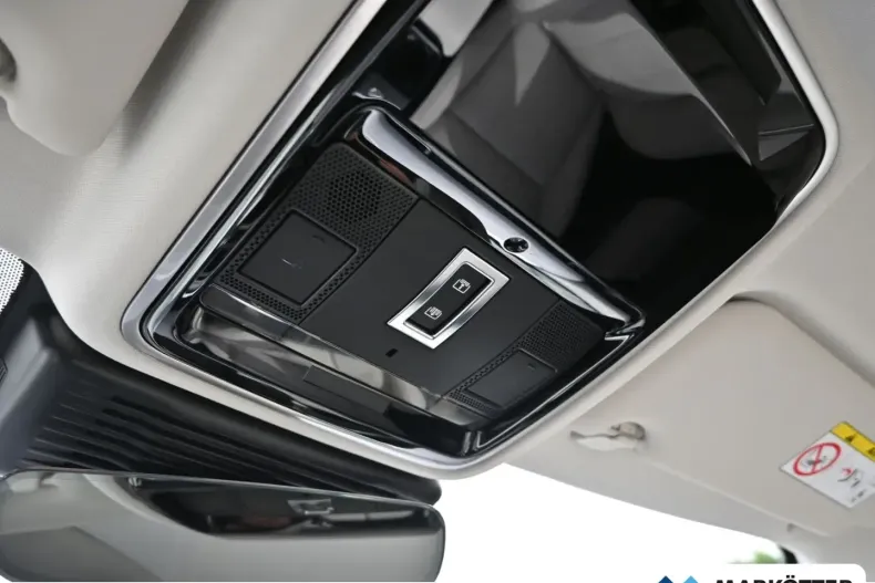 Land Rover Range Rover Velar din 2022 cu 55.499 km - oferta LAN169432 - foto 32