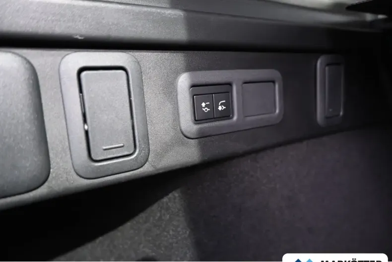 Land Rover Range Rover Velar din 2022 cu 55.499 km - oferta LAN169432 - foto 35