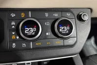 Land Rover Defender din 2022 cu 27.488 km - oferta LAN169433 - foto 29