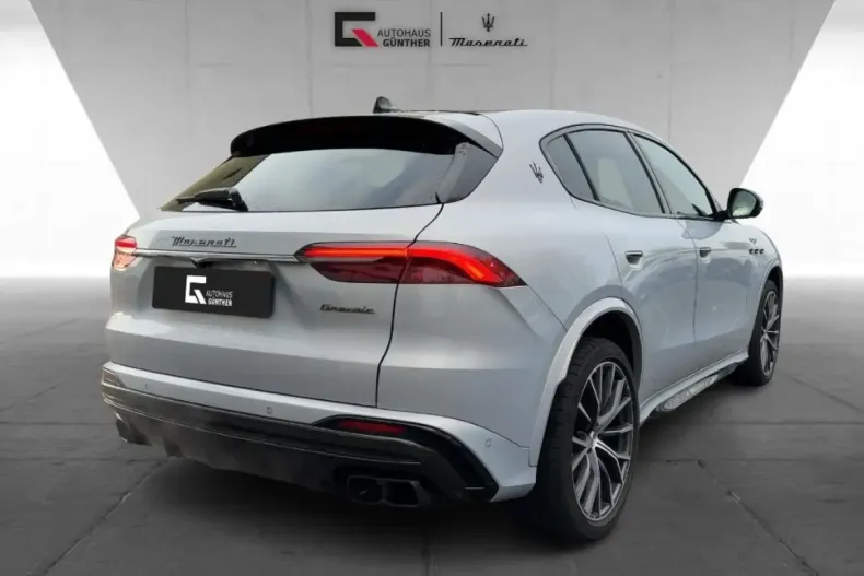 Maserati Grecale din 2022 cu 36.476 km - oferta MAS169436 - foto 4