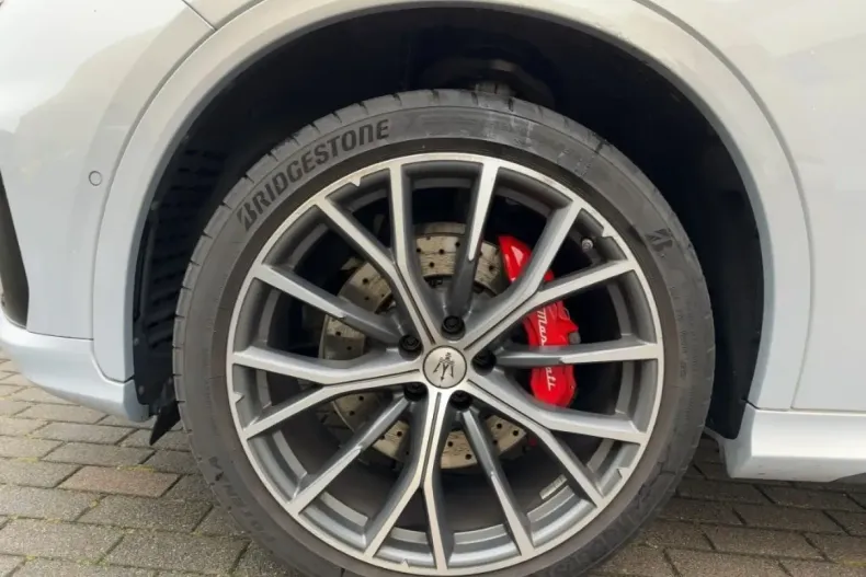 Maserati Grecale din 2022 cu 36.476 km - oferta MAS169436 - foto 7