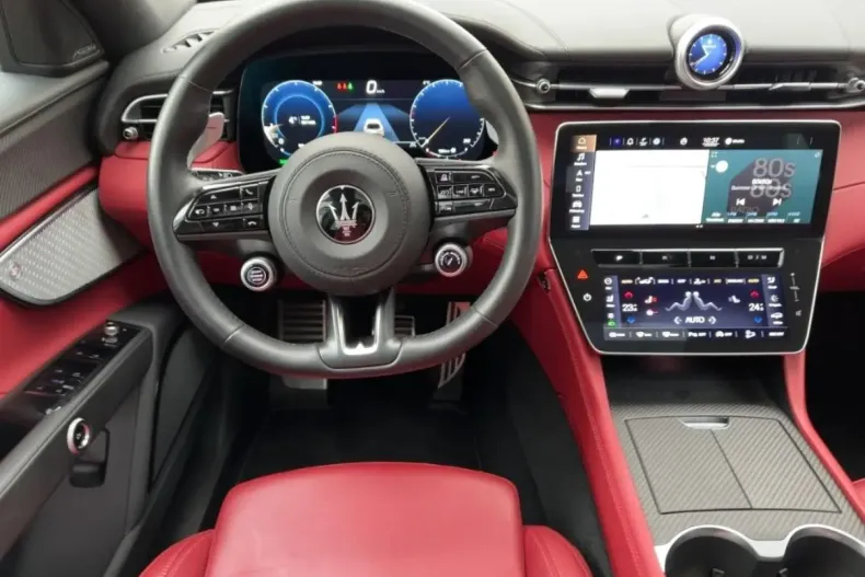 Maserati Grecale din 2022 cu 36.476 km - oferta MAS169436 - foto 11