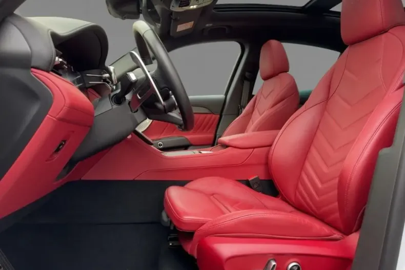 Maserati Grecale din 2022 cu 36.476 km - oferta MAS169436 - foto 19