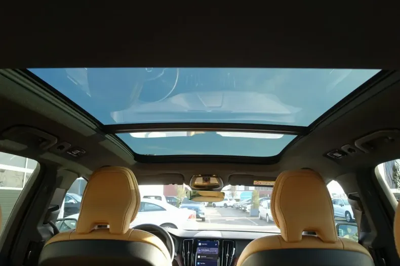 Volvo XC60 din 2025 cu 24.552 km - oferta VOL169441 - foto 20