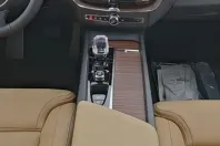 Volvo XC60 din 2025 cu 26.418 km - oferta VOL169442 - foto 5