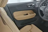 Volvo XC60 din 2025 cu 26.418 km - oferta VOL169442 - foto 10