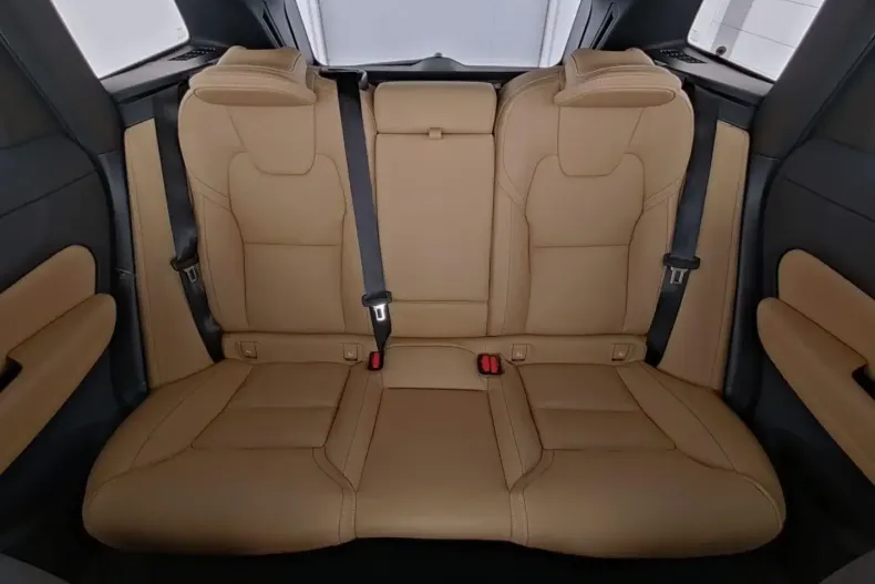 Volvo XC60 din 2025 cu 26.418 km - oferta VOL169442 - foto 11