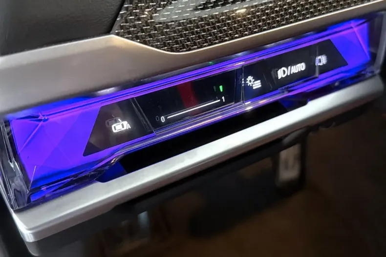 BMW M760 din 2023 cu 26.172 km - oferta BMW169443 - foto 24