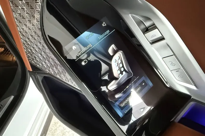 BMW M760 din 2023 cu 26.172 km - oferta BMW169443 - foto 26