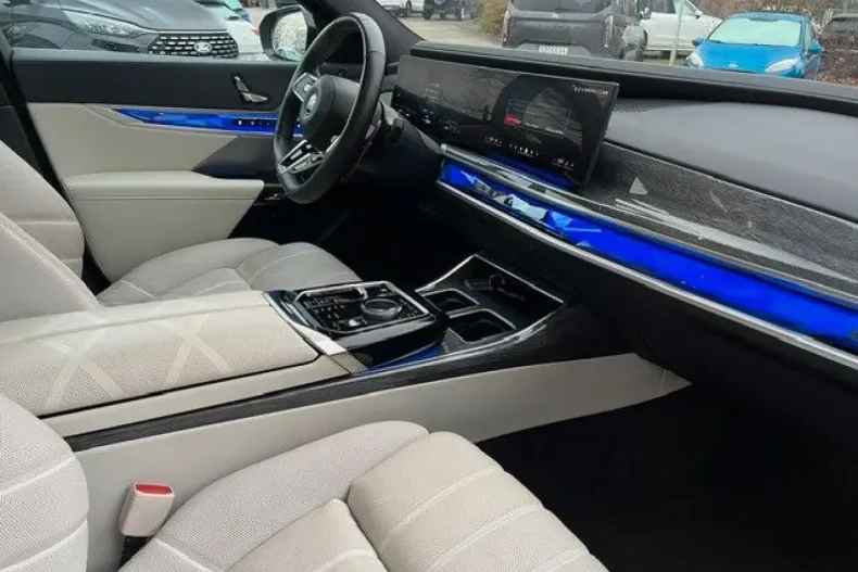 BMW M760 din 2023 cu 62.750 km - oferta BMW169444 - foto 8