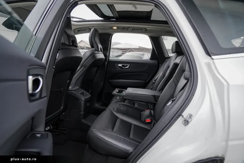 Volvo XC60 din 2021 cu 106.450 km - oferta VOL169451 - foto 12
