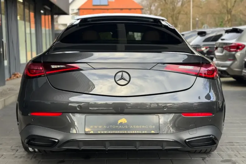 Mercedes-Benz CLE 300 din 2025 cu 4.500 km - oferta MER169454 - foto 9