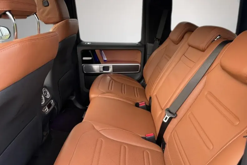 Mercedes-Benz G 450 din 2025 cu 27.600 km - oferta MER169459 - foto 15