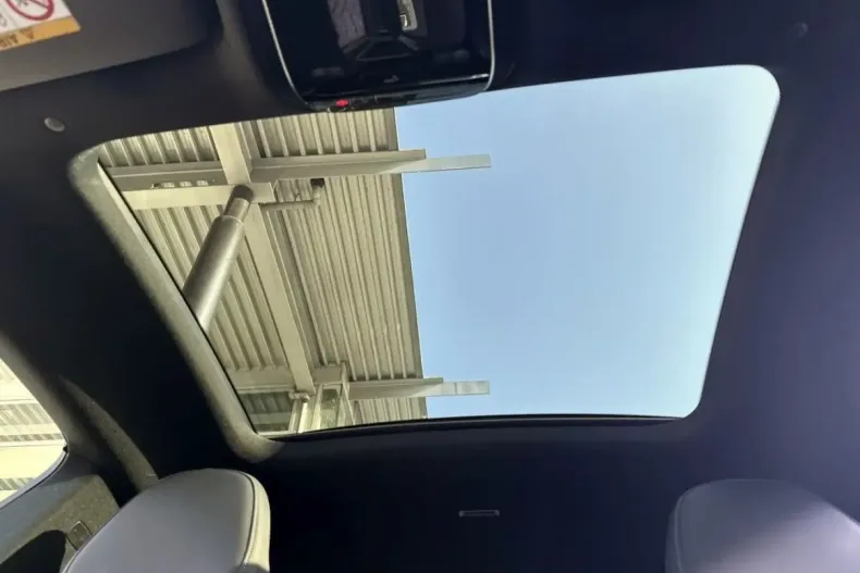 Mercedes-Benz CLE 300 din 2024 cu 23.488 km - oferta MER169465 - foto 22