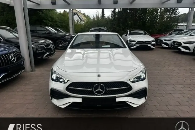 Mercedes-Benz CLE 300 din 2024 cu 2.029 km - oferta MER169469 - foto 3