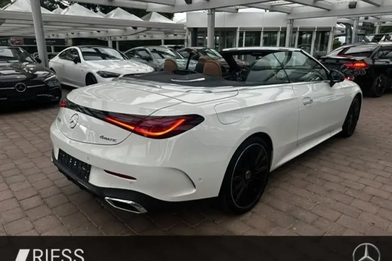 Mercedes-Benz CLE 300 din 2024 cu 2.029 km - oferta MER169469 - foto 4