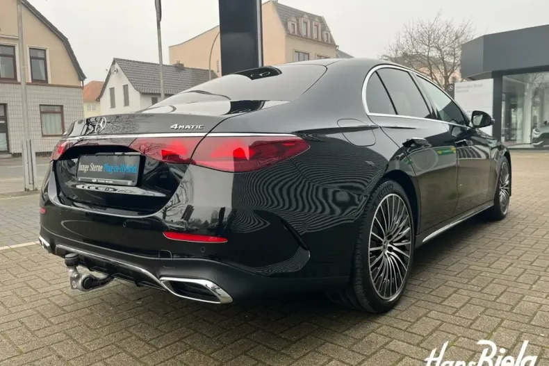 Mercedes-Benz E 300 din 2024 cu 20.343 km - oferta MER169473 - foto 4