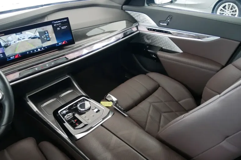 BMW 740 din 2022 cu 53.393 km - oferta BMW169474 - foto 15