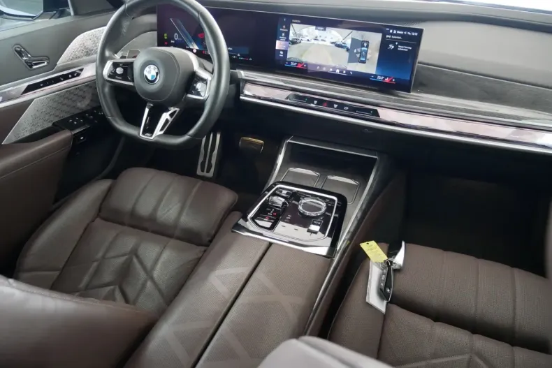 BMW 740 din 2022 cu 53.393 km - oferta BMW169474 - foto 16