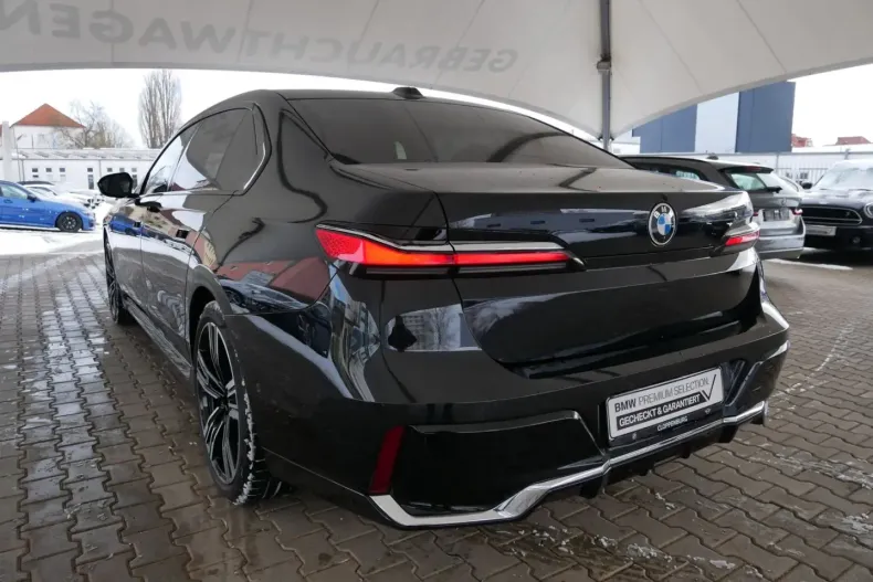 BMW 740 din 2022 cu 53.393 km - oferta BMW169474 - foto 31