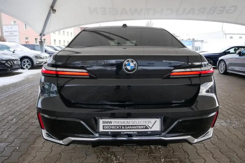 BMW 740 din 2022 cu 53.393 km - oferta BMW169474 - foto 32