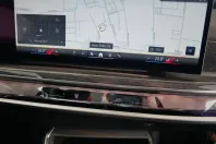 BMW 740 din 2022 cu 53.393 km - oferta BMW169474 - foto 44