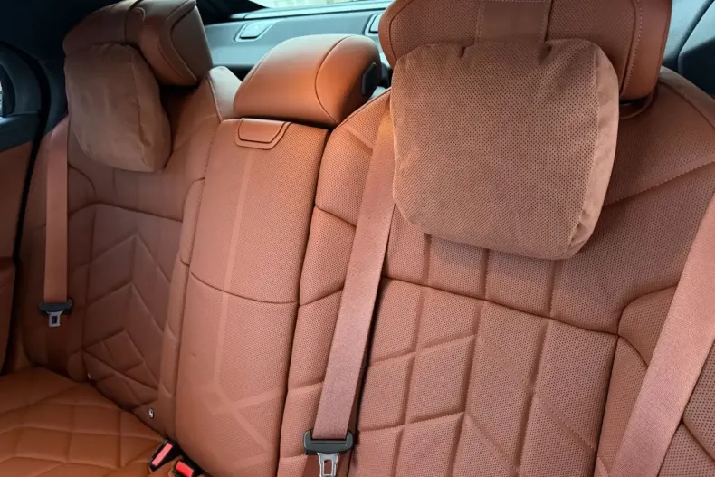 BMW 740 din 2024 cu 14.400 km - oferta BMW169476 - foto 16