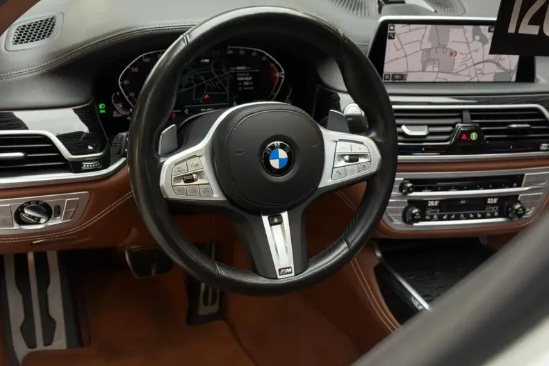 BMW 740 din 2022 cu 84.500 km - oferta BMW169477 - foto 12