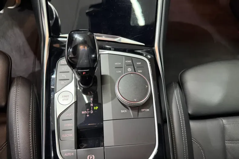 BMW 330 din 2021 cu 112.105 km - oferta BMW169483 - foto 10