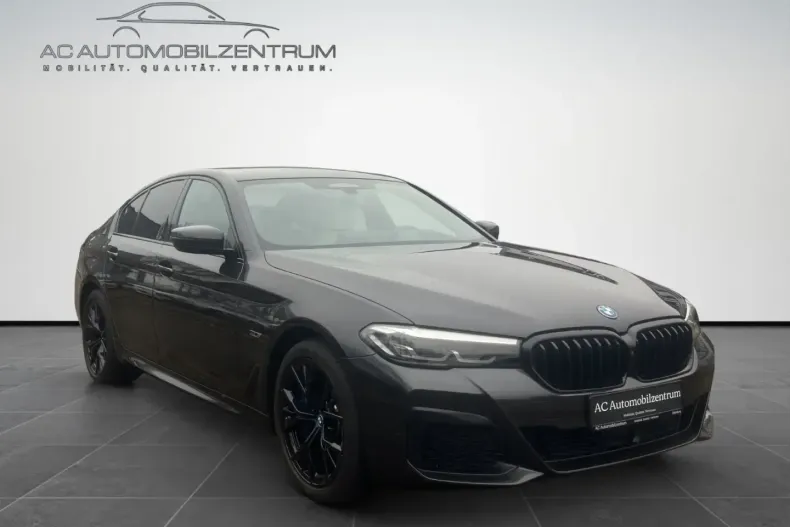 BMW 545 din 2022 cu 73.549 km - oferta BMW169485 - foto 7
