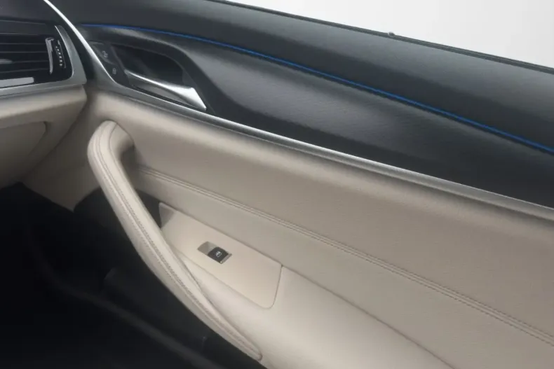 BMW 545 din 2022 cu 73.549 km - oferta BMW169485 - foto 18